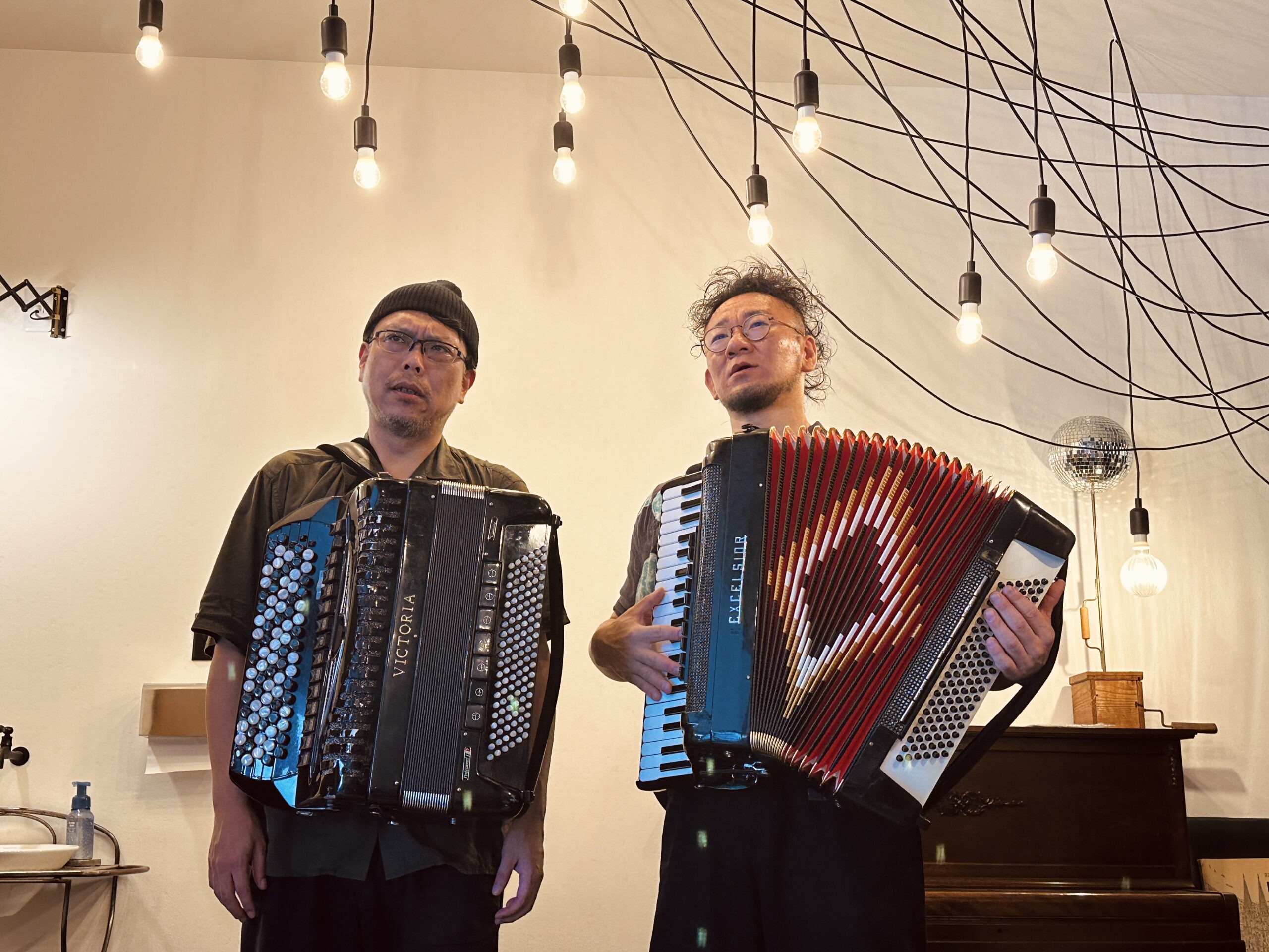 「10/9(金)【カリトマト】原田忠acc×都丸智栄 acc duo《超至近距離ライブ》@ 高円寺・IMPRONTA」のアイキャッチ画像